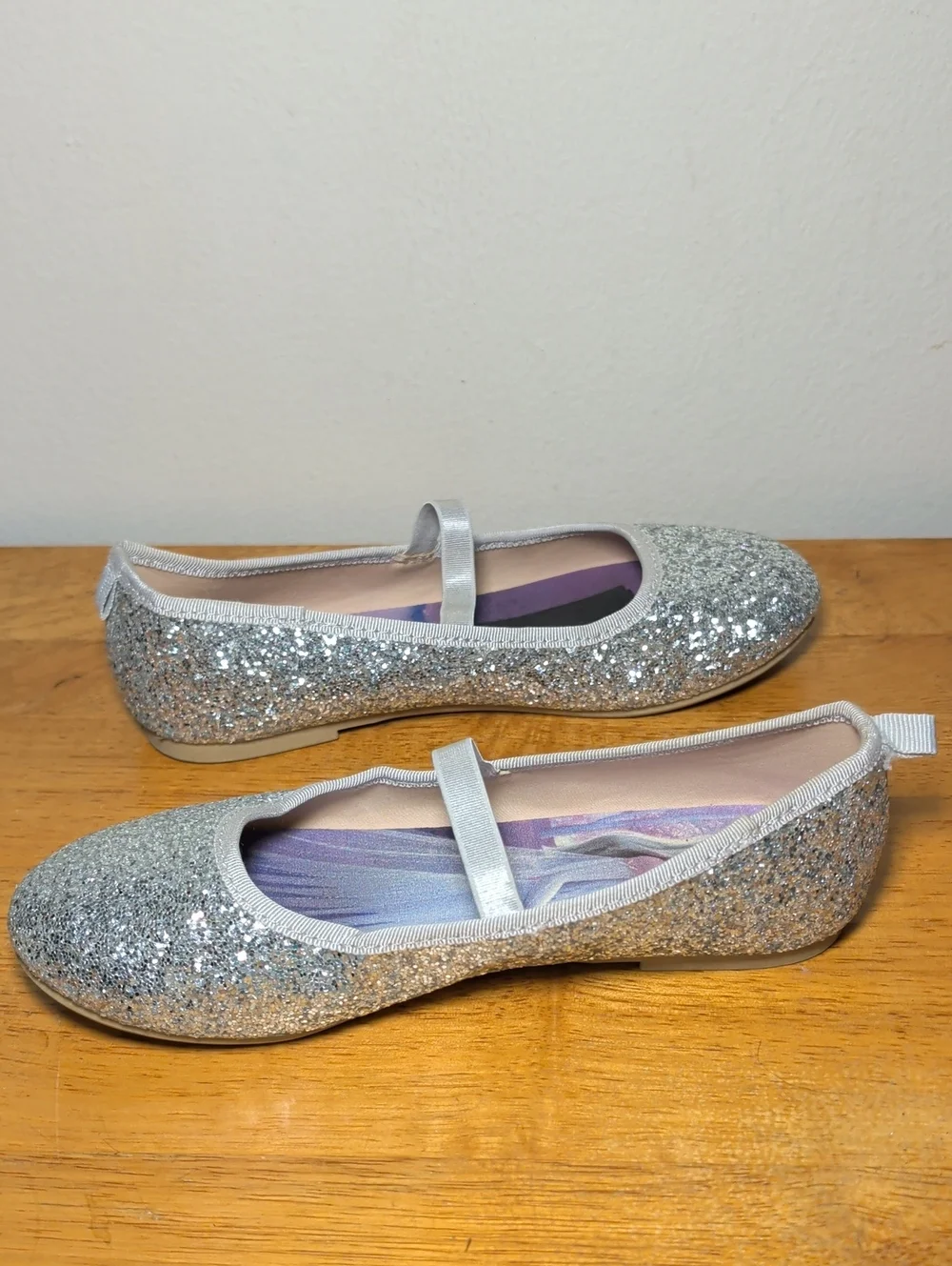 Disney x H&M Silver Glitter Mary Jane Flats Frozen Anna Elsa Girls Size 2